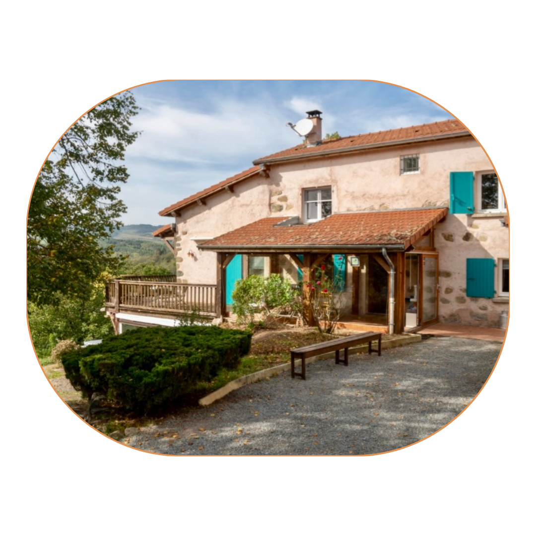 hébergement insolite Loire